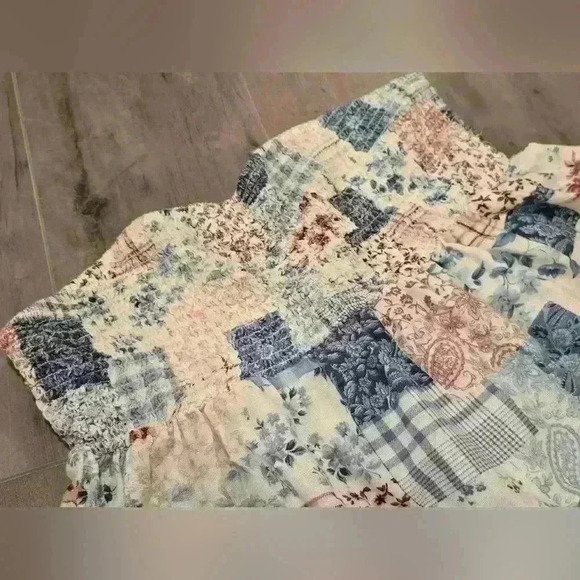 American Eagle Women's Floral Patchwork Babydoll Top - Picture 6 of 9